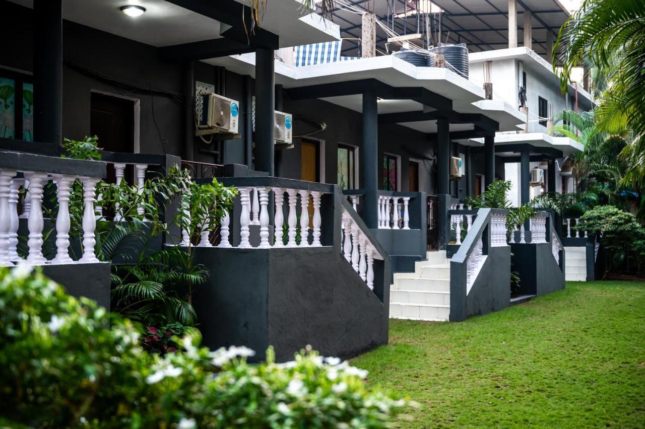 Royal Orbit Resort Agonda Exterior foto