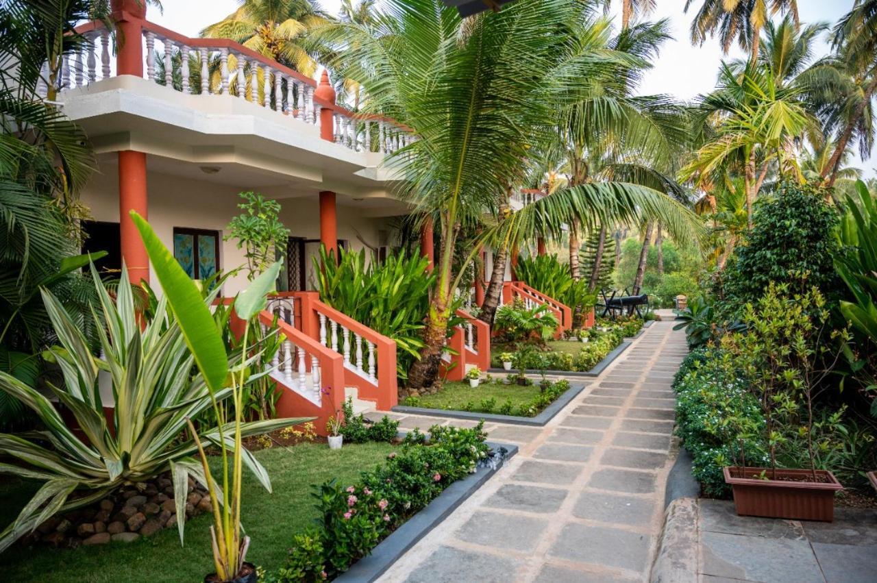 Royal Orbit Resort Agonda Exterior foto