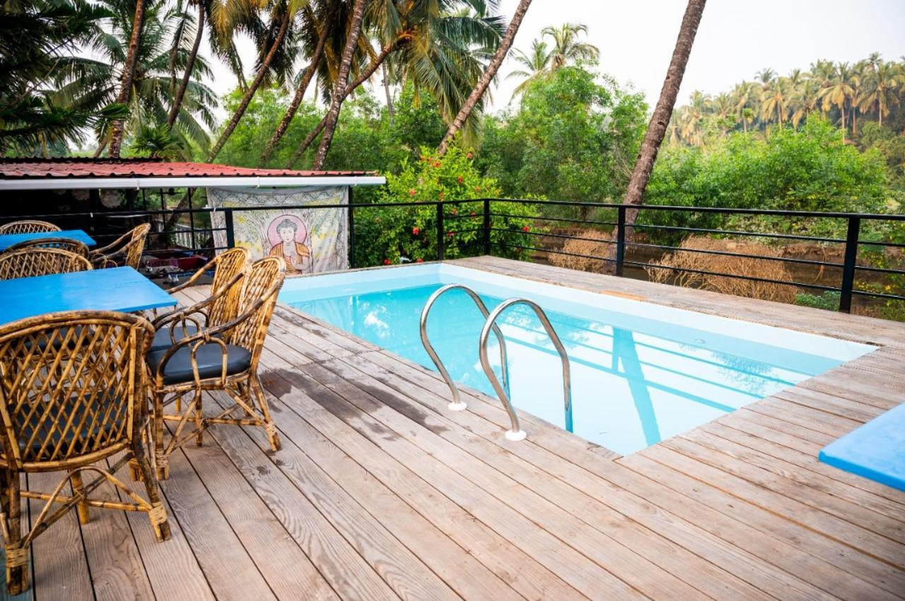 Royal Orbit Resort Agonda Exterior foto